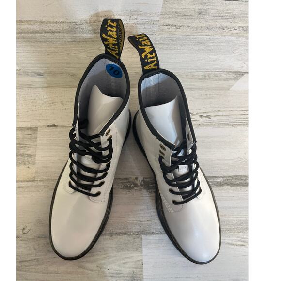 Dr Martens Doc Zavala Combat Boot M9/W10 DMs White Smooth Leather NWOT Airwair - Picture 5 of 10